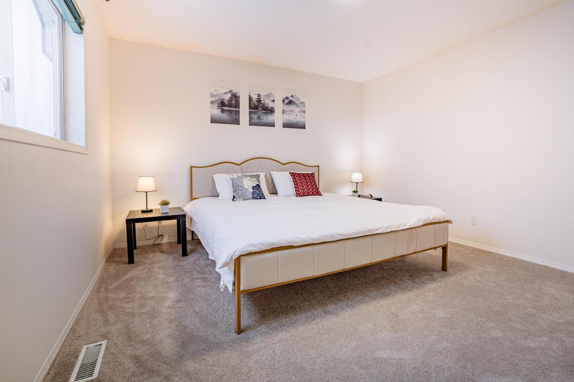 Main Floor Suite, 3 Bdr, 4Bd Spacious And Cozy Calgary Extérieur photo